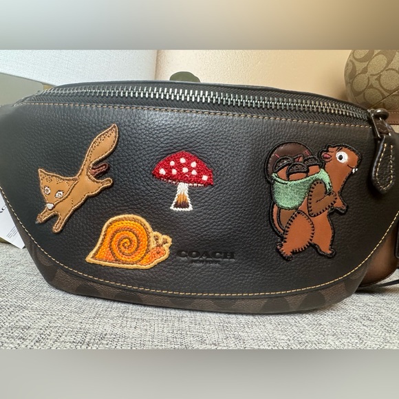 $229 COACH WARREN BELT BAG - Picture 6 of 8